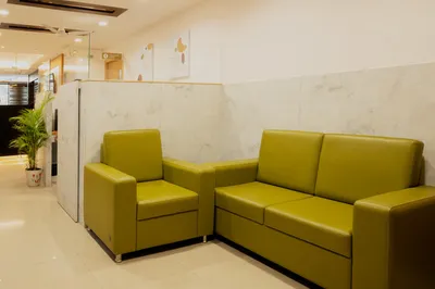 Interior 11